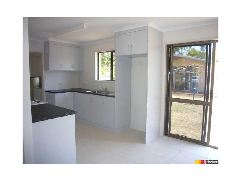 38 Pacific Drive, Blacks Beach QLD 4740