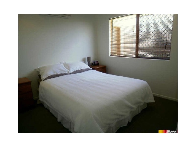 2 Shamic Court, Eimeo QLD 4740
