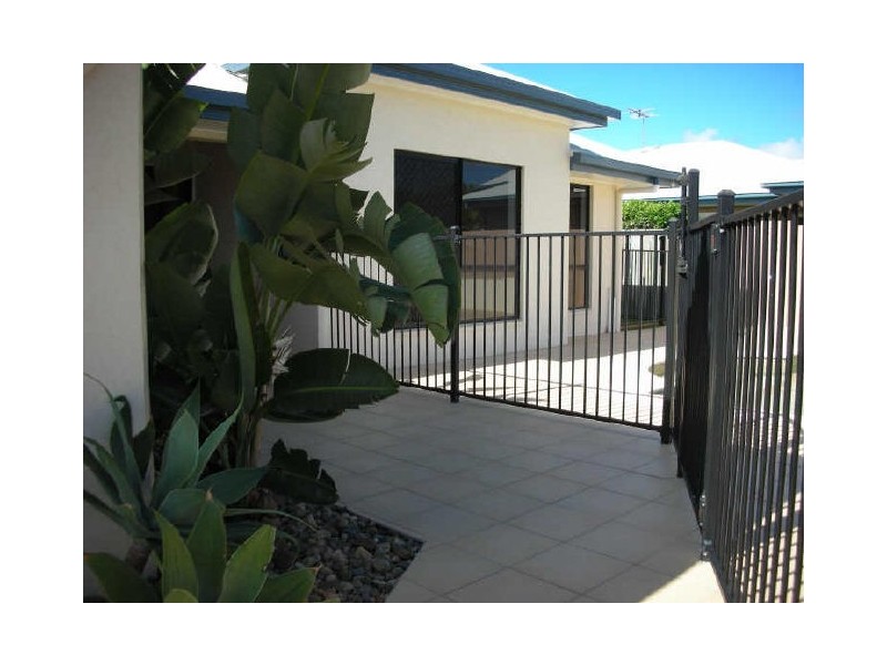 7 Starboard Circuit, Shoal Point QLD 4750