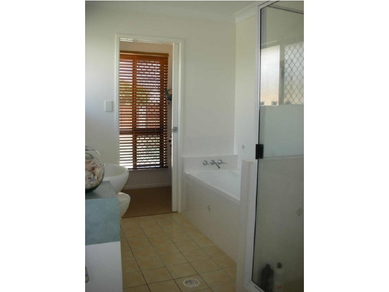 7 Starboard Circuit, Shoal Point QLD 4750