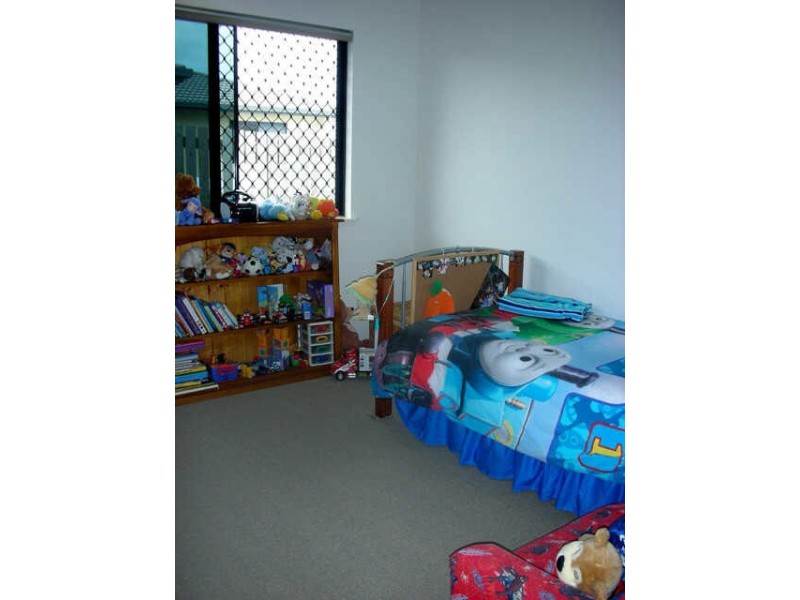 2 Townsend Street, Bucasia QLD 4750