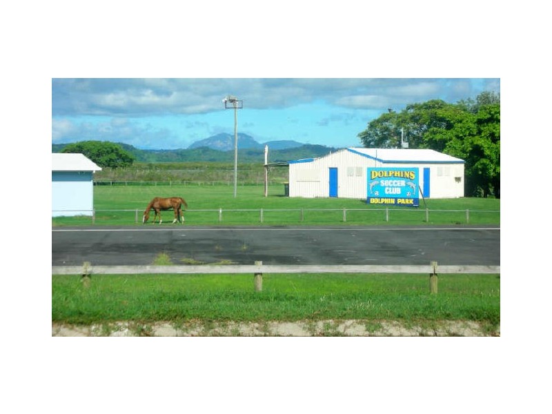 2 Townsend Street, Bucasia QLD 4750