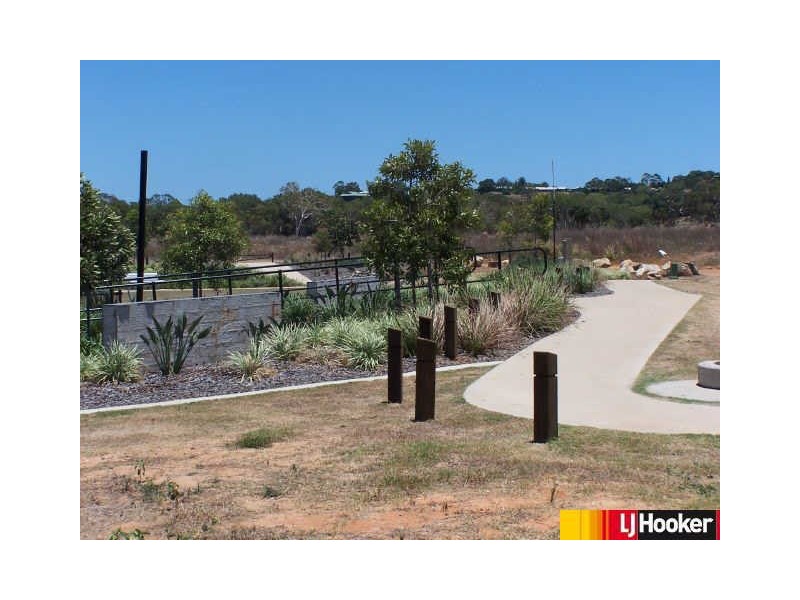 15 Ulladulla Street, Blacks Beach QLD 4740