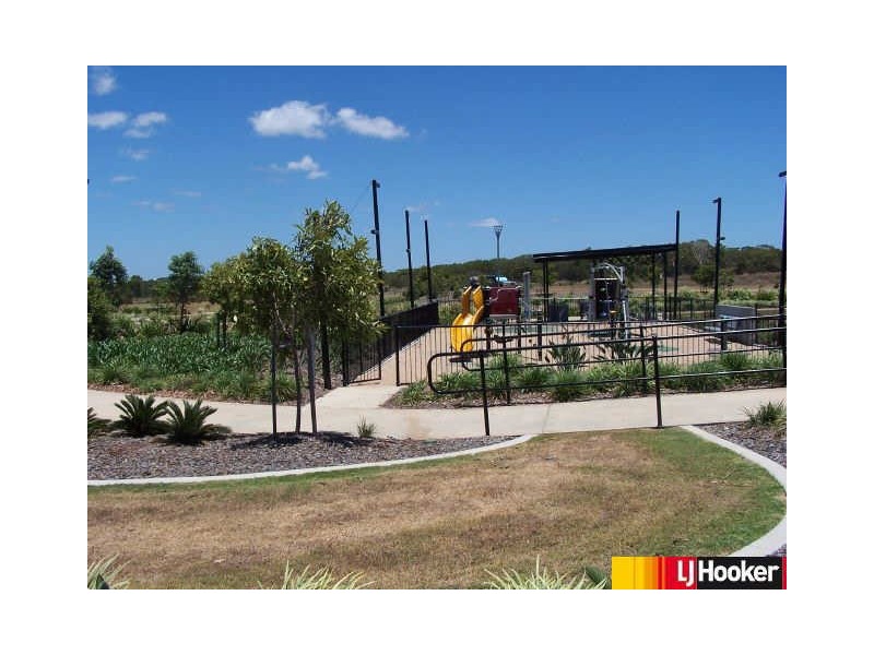 15 Ulladulla Street, Blacks Beach QLD 4740