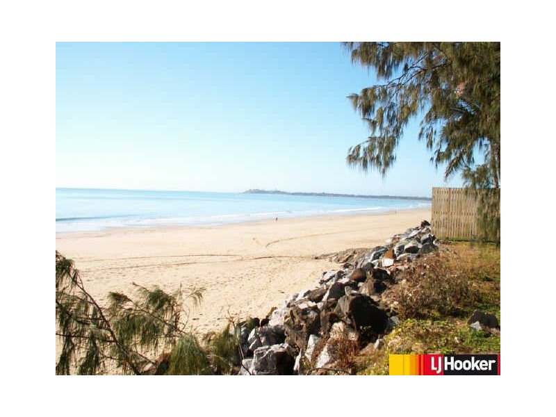 15 Ulladulla Street, Blacks Beach QLD 4740