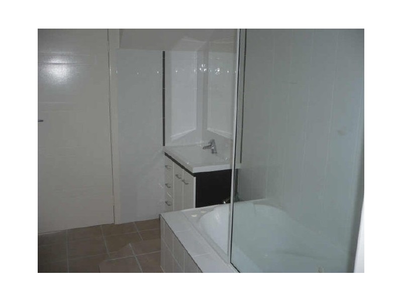 13 Saltwater Street, Eimeo QLD 4740