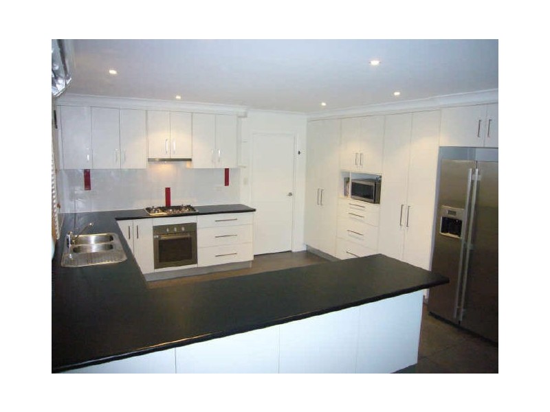 7 Friarbird Avenue, Blacks Beach QLD 4740