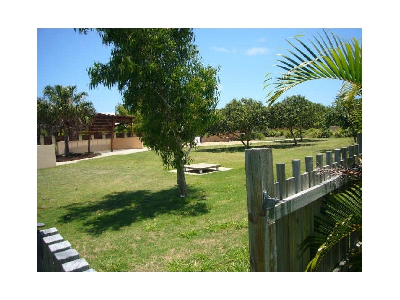 7 Friarbird Avenue, Blacks Beach QLD 4740