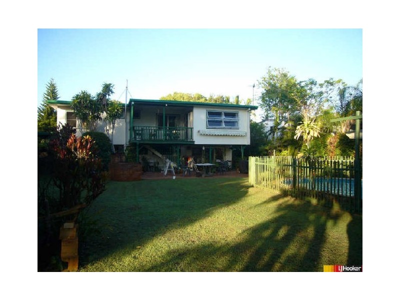 11 Edmonds Street, Bucasia QLD 4750