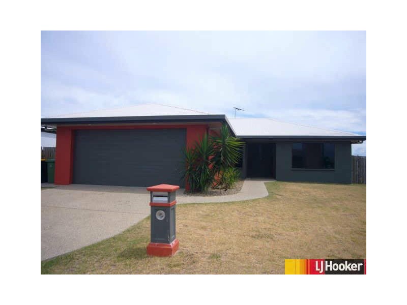 35 Companion Way, Bucasia QLD 4750
