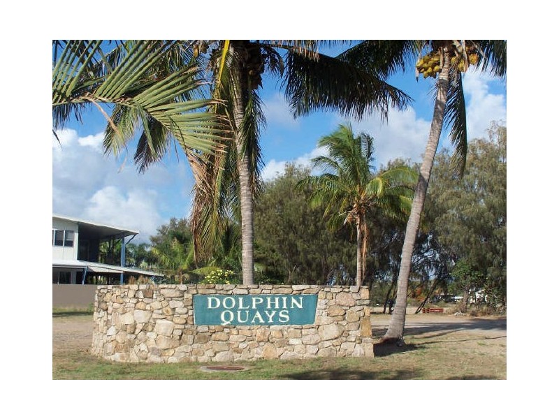 41 Beach Road, Dolphin Heads QLD 4740