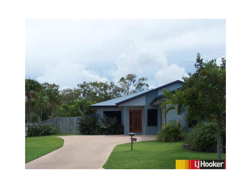 1 Corella Way, Blacks Beach QLD 4740