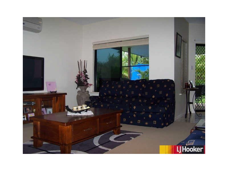 1 Corella Way, Blacks Beach QLD 4740