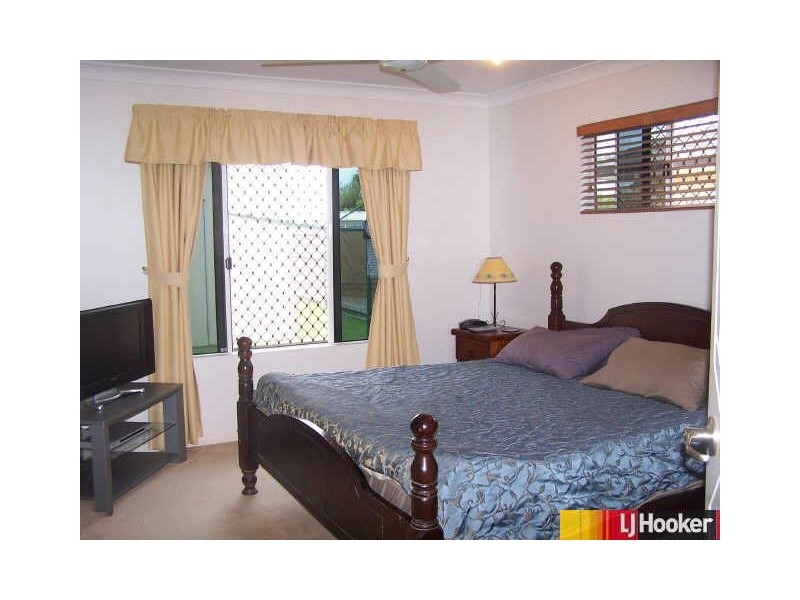 55 Royal Sands Boulevard, Bucasia QLD 4750