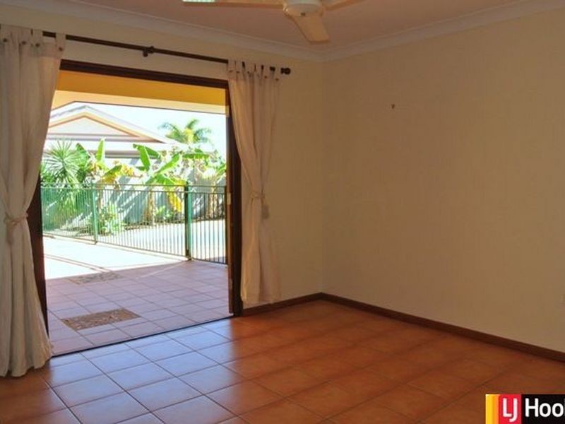 15 Michelle Crescent, Bucasia QLD 4750