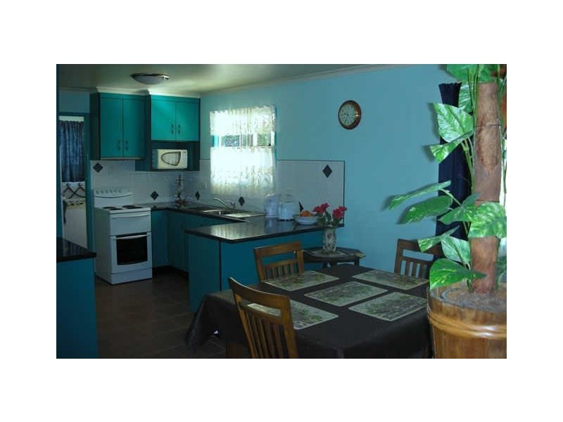 14 Christensen Street, Bucasia QLD 4750