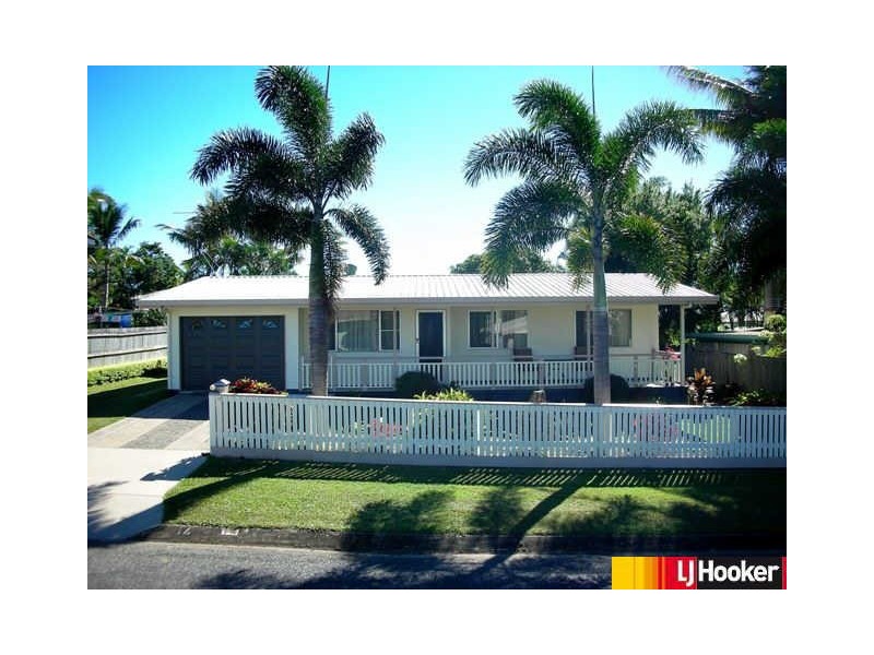 14 Christensen Street, Bucasia QLD 4750