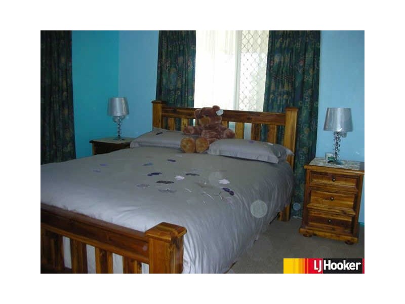 14 Christensen Street, Bucasia QLD 4750