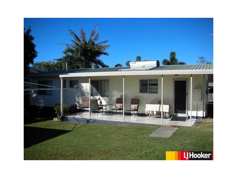 14 Christensen Street, Bucasia QLD 4750