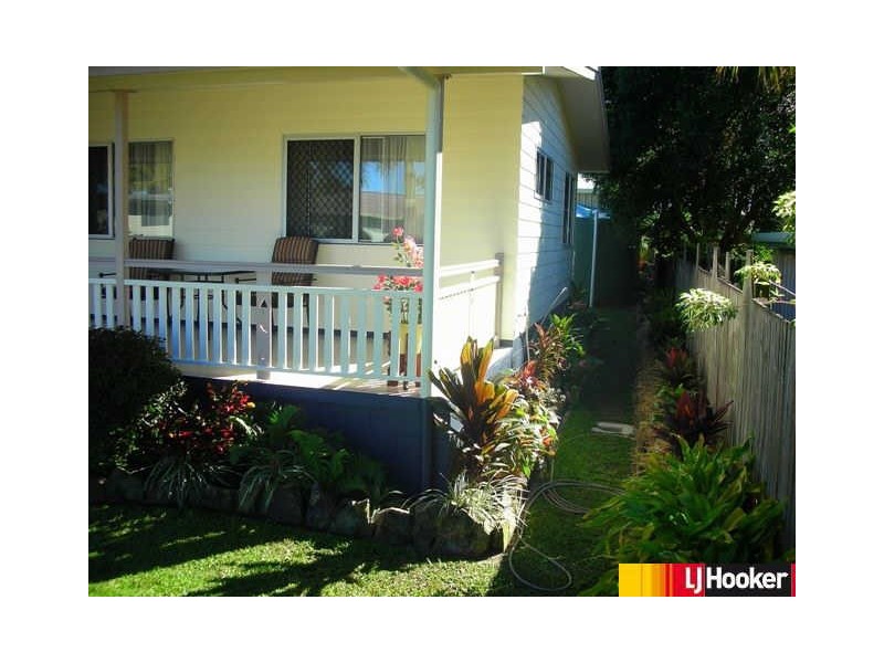 14 Christensen Street, Bucasia QLD 4750