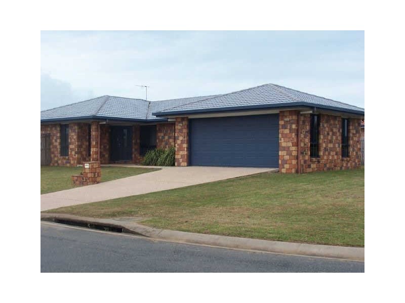 18 Marine Parade, Bucasia QLD 4750