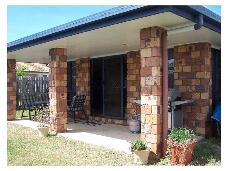 18 Marine Parade, Bucasia QLD 4750