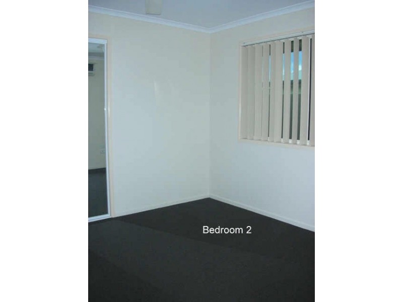 17 Crofton Close, Rural View QLD 4740