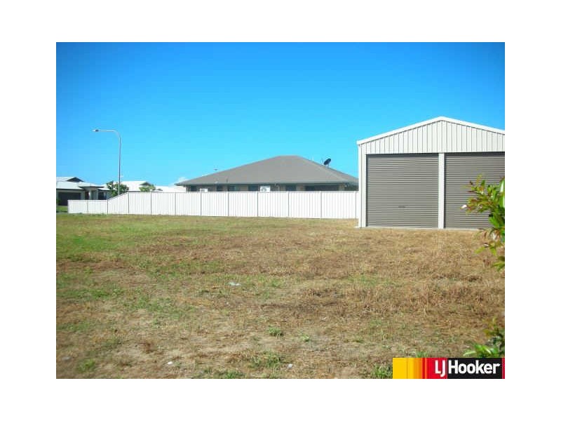 37 Stone Drive, Bucasia QLD 4750