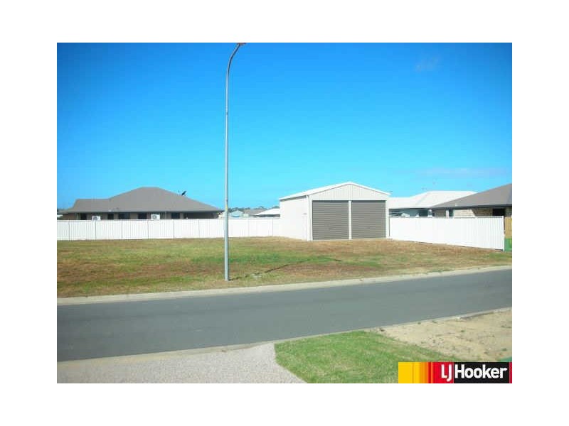 37 Stone Drive, Bucasia QLD 4750