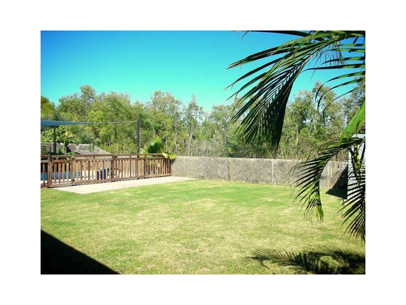 21 Michelle Crescent, Bucasia QLD 4750