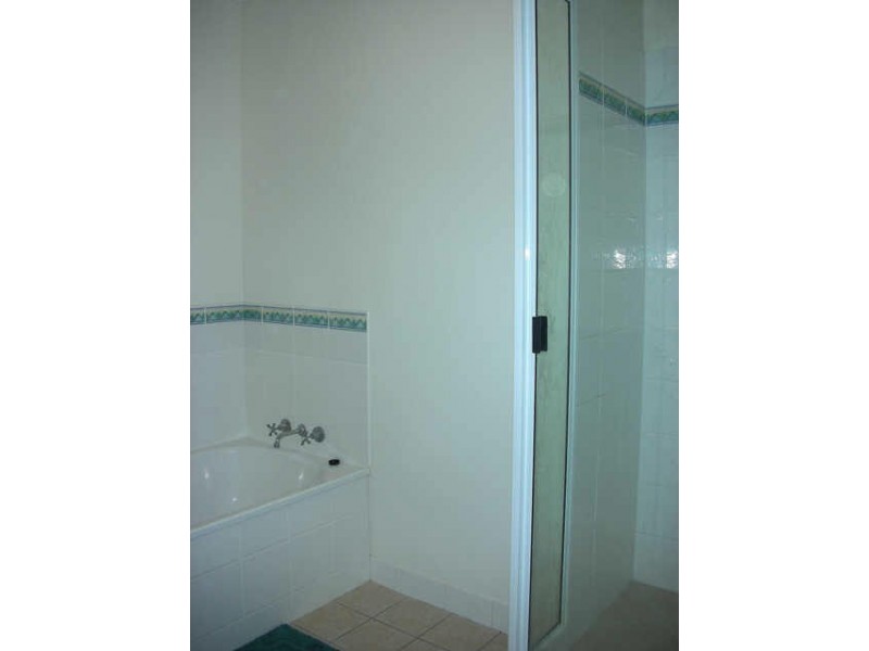 21 Michelle Crescent, Bucasia QLD 4750