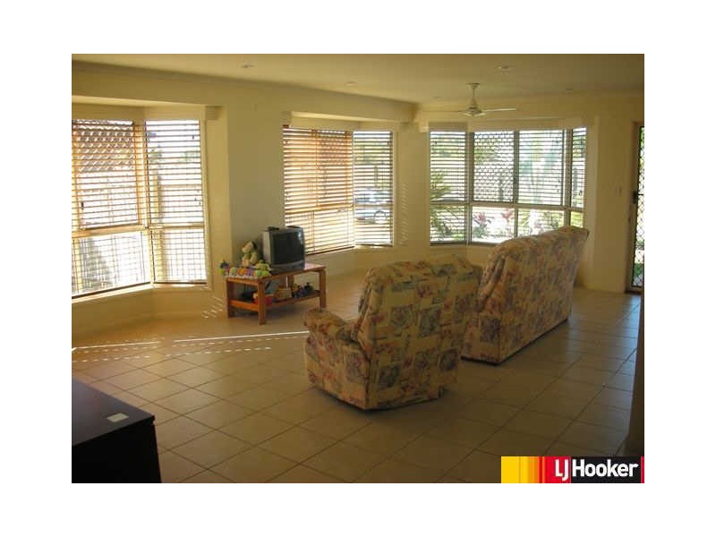 19 Sharp Street, Rural View QLD 4740