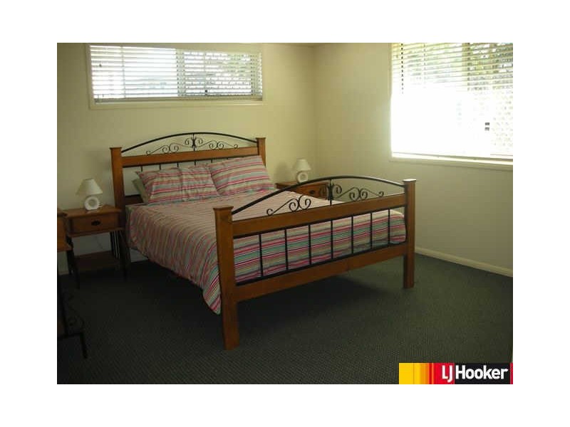 19 Sharp Street, Rural View QLD 4740