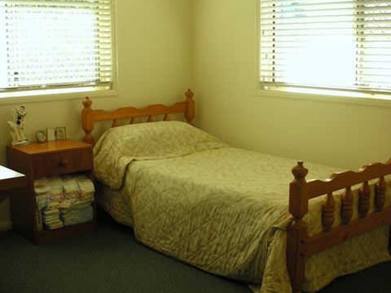 19 Sharp Street, Rural View QLD 4740