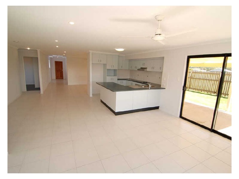 22 Helmsman Drive, Bucasia QLD 4750