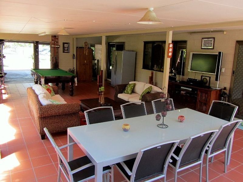 12 Kemp Street, Bucasia QLD 4750