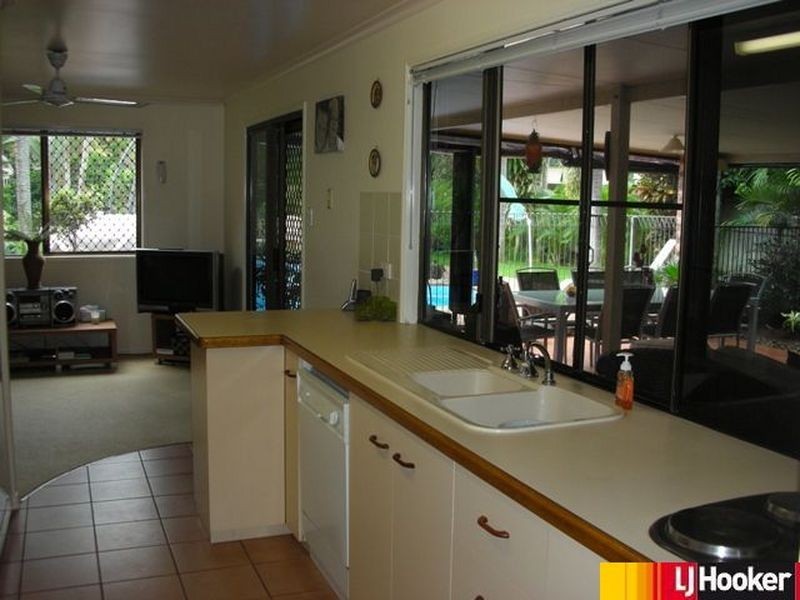12 Kemp Street, Bucasia QLD 4750