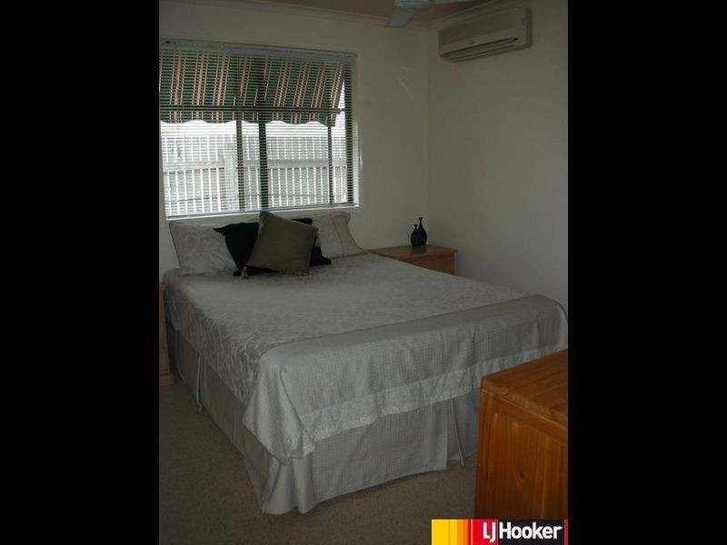 12 Kemp Street, Bucasia QLD 4750
