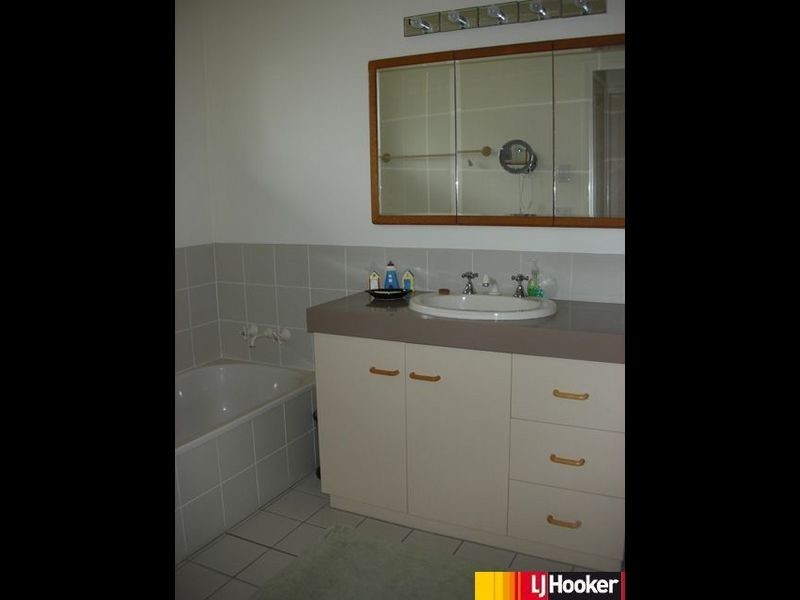 12 Kemp Street, Bucasia QLD 4750