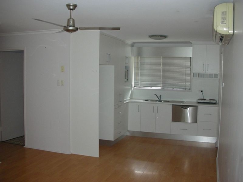 18 Kemp Street, Bucasia QLD 4750