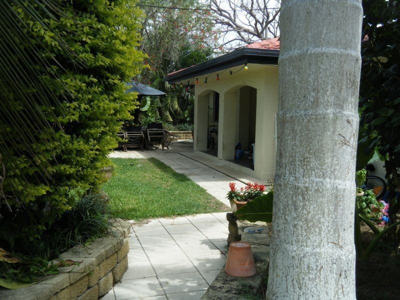 26 St Bees Aveune, Bucasia QLD 4750