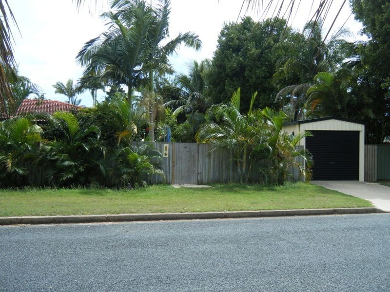 26 St Bees Aveune, Bucasia QLD 4750
