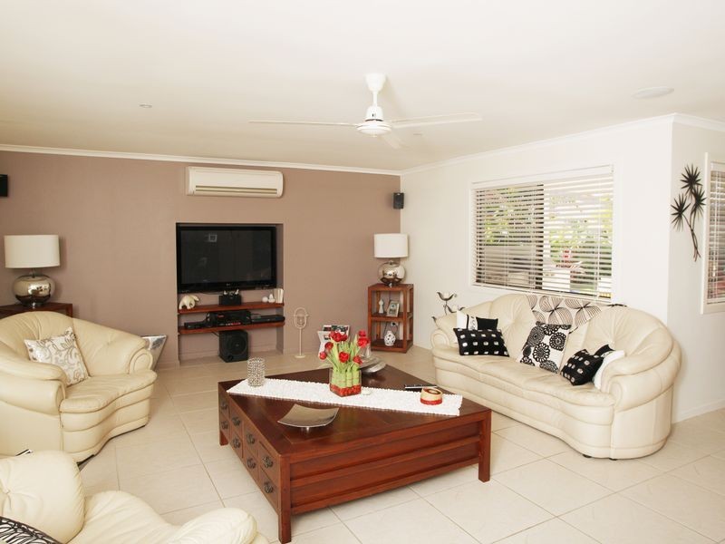 37 Pacific Drive, Blacks Beach QLD 4740