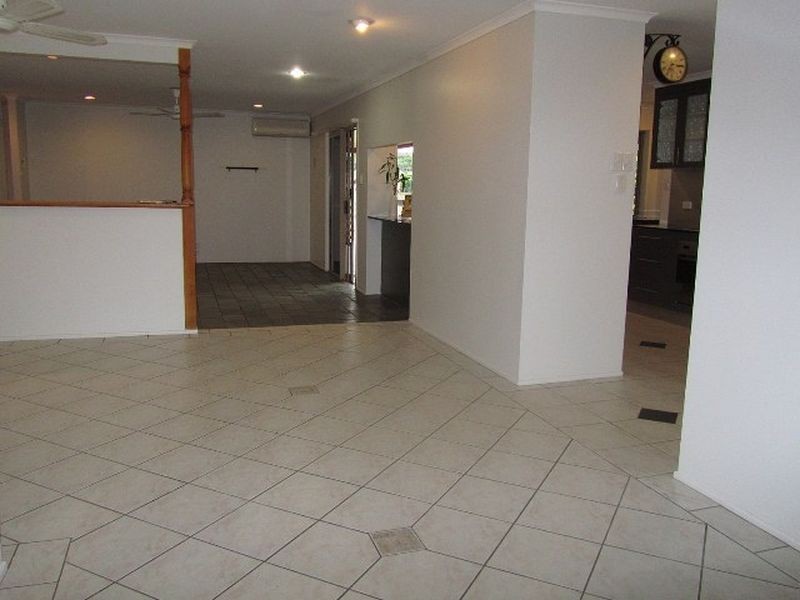 5 Gans Court, Eimeo QLD 4740