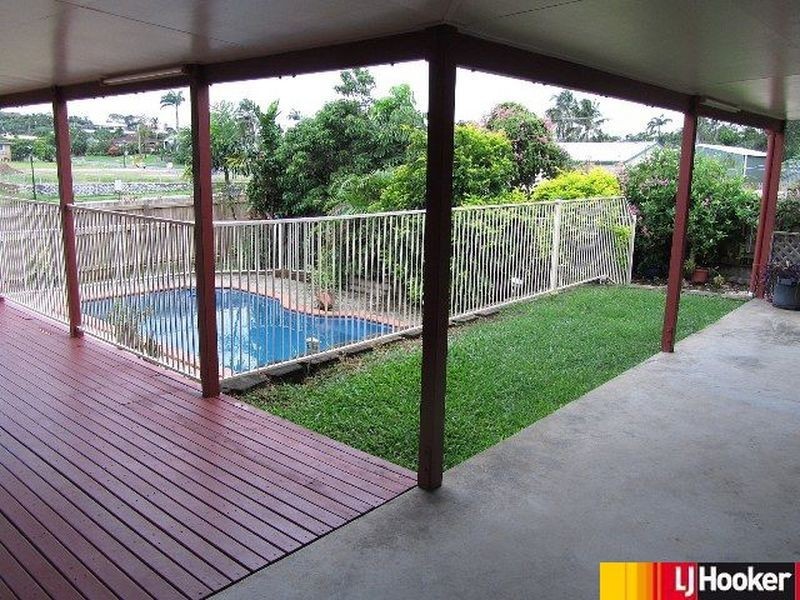 5 Gans Court, Eimeo QLD 4740