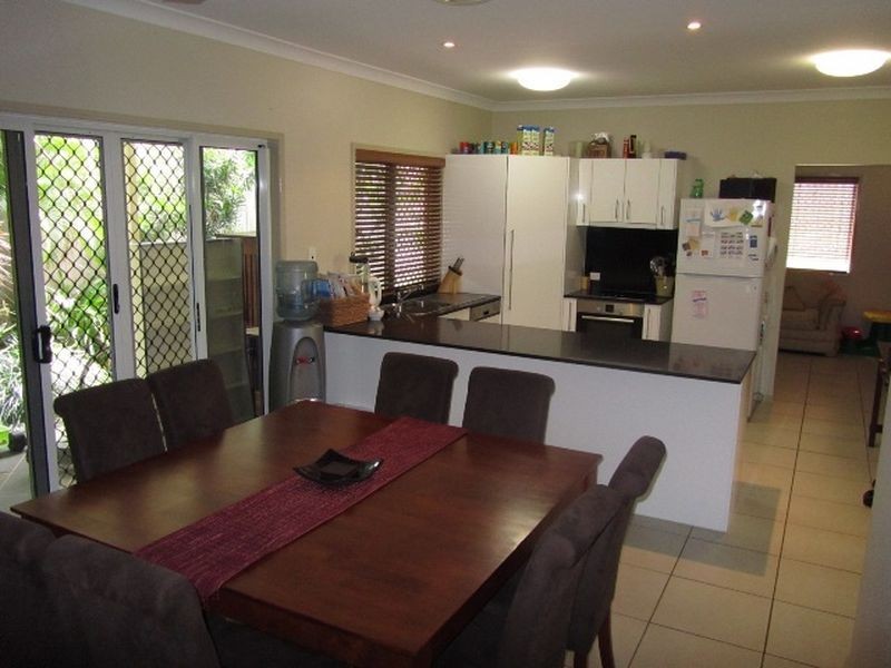 2/8 Admiral Drive, Dolphin Heads QLD 4740