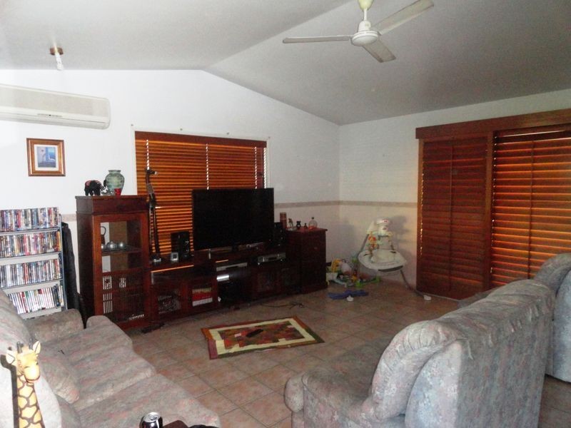 29 McLaughlin Drive, Eimeo QLD 4740