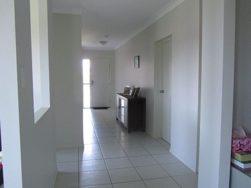 28 Stone Drive, Shoal Point QLD 4750