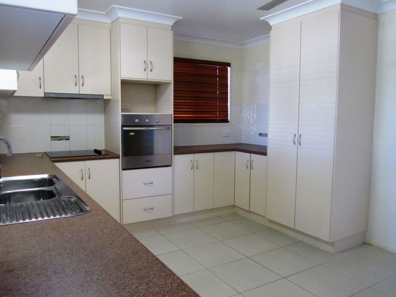 2/25 Lamb Street, Mackay QLD 4740