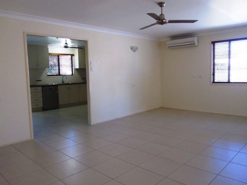 2/25 Lamb Street, Mackay QLD 4740